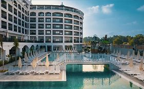 Side Moon Palace 5*